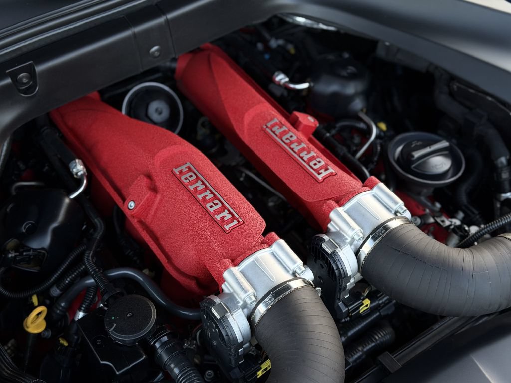 Used 2016 Ferrari California T RWD image 50