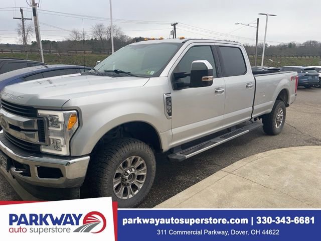 Used 2019 Ford F350 XLT w/ XLT Premium Package image 1