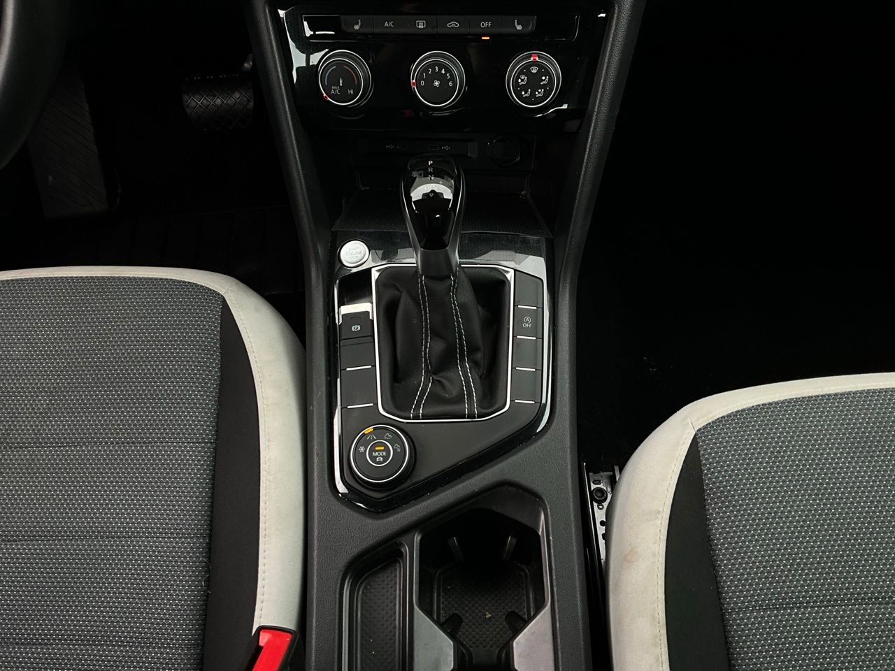 Used 2025 Volkswagen Taos S image 13