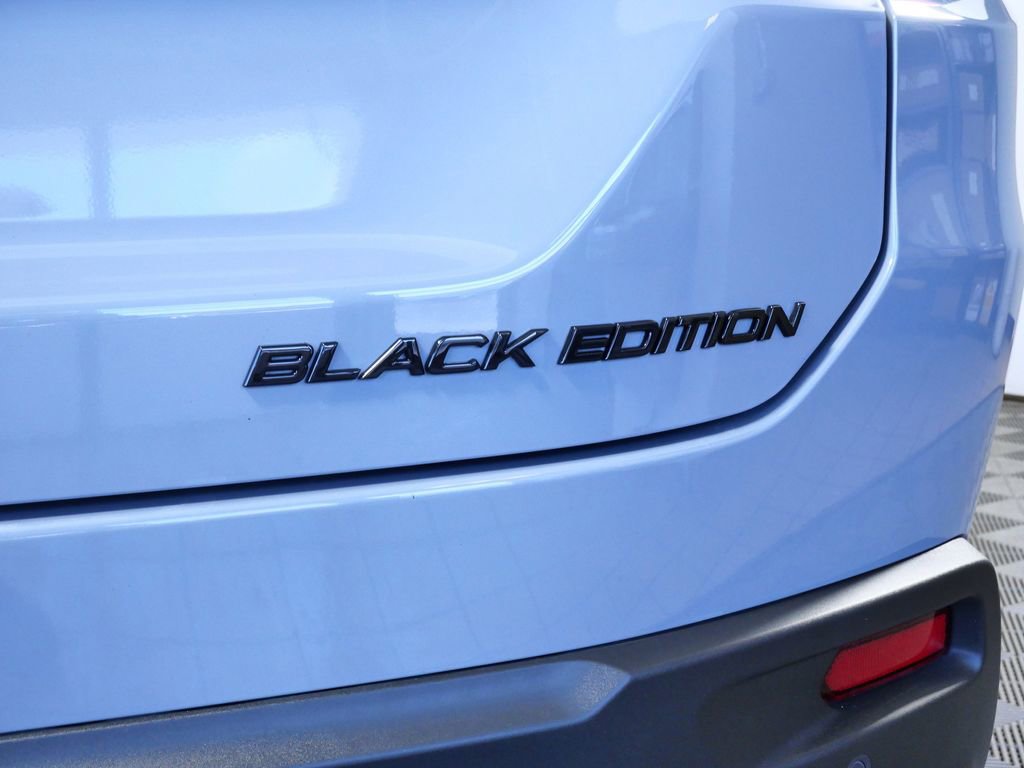 Used 2025 Honda Pilot Black Edition image 10