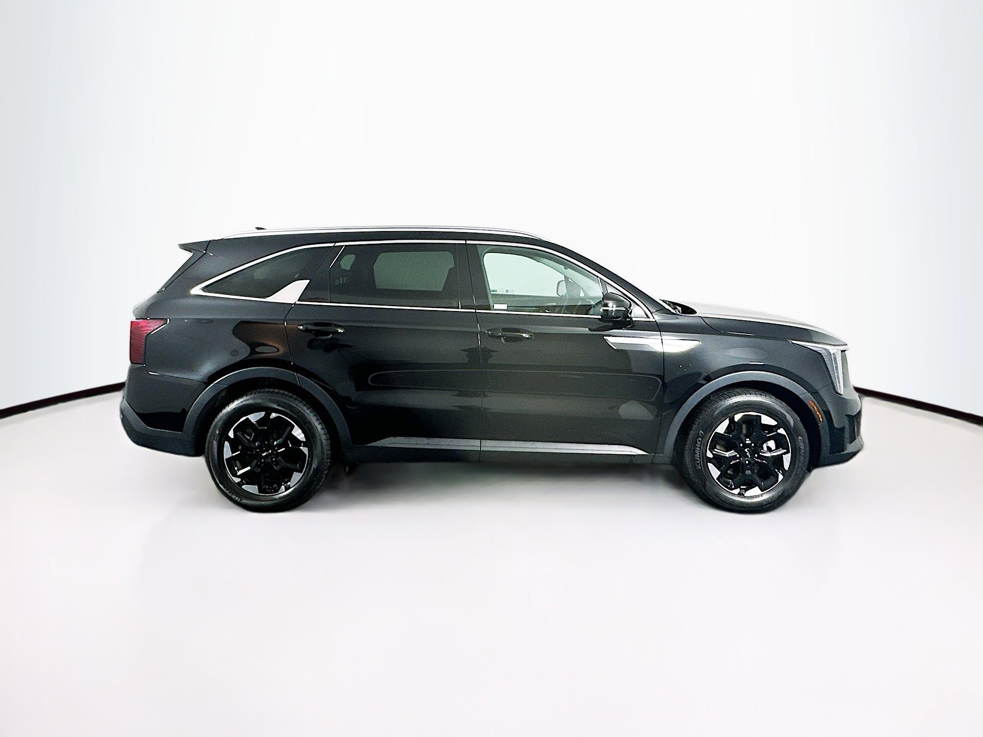 Used 2024 Kia Sorento S image 10