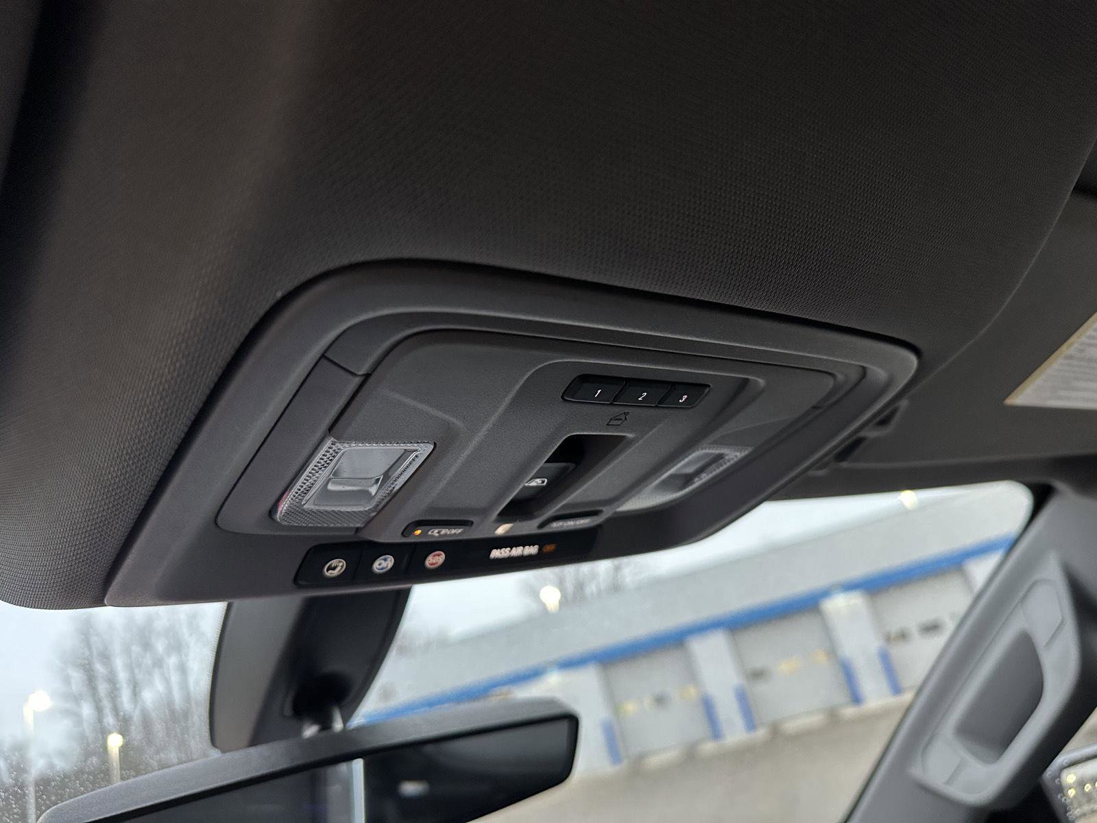 Used 2021 Chevrolet Silverado 1500 LT Trail Boss w/ Convenience Package II image 34