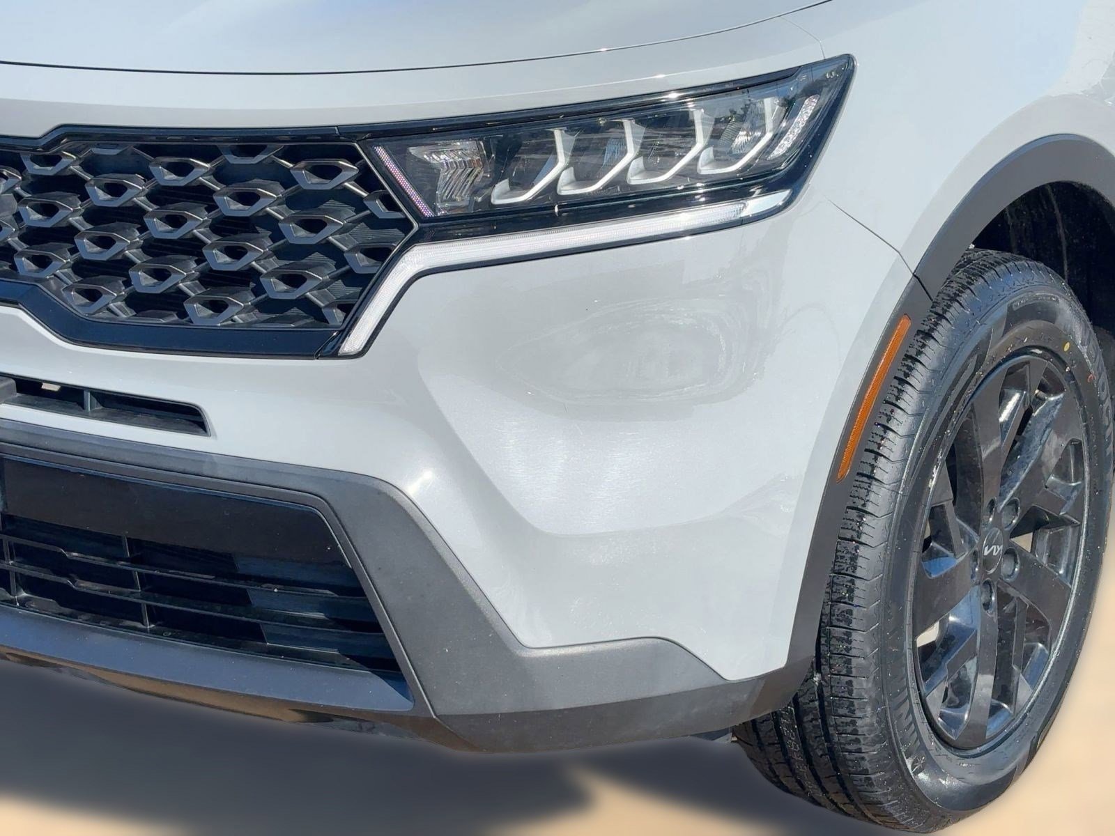 Used 2022 Kia Sorento S w/ Panoramic Sunroof Package image 11