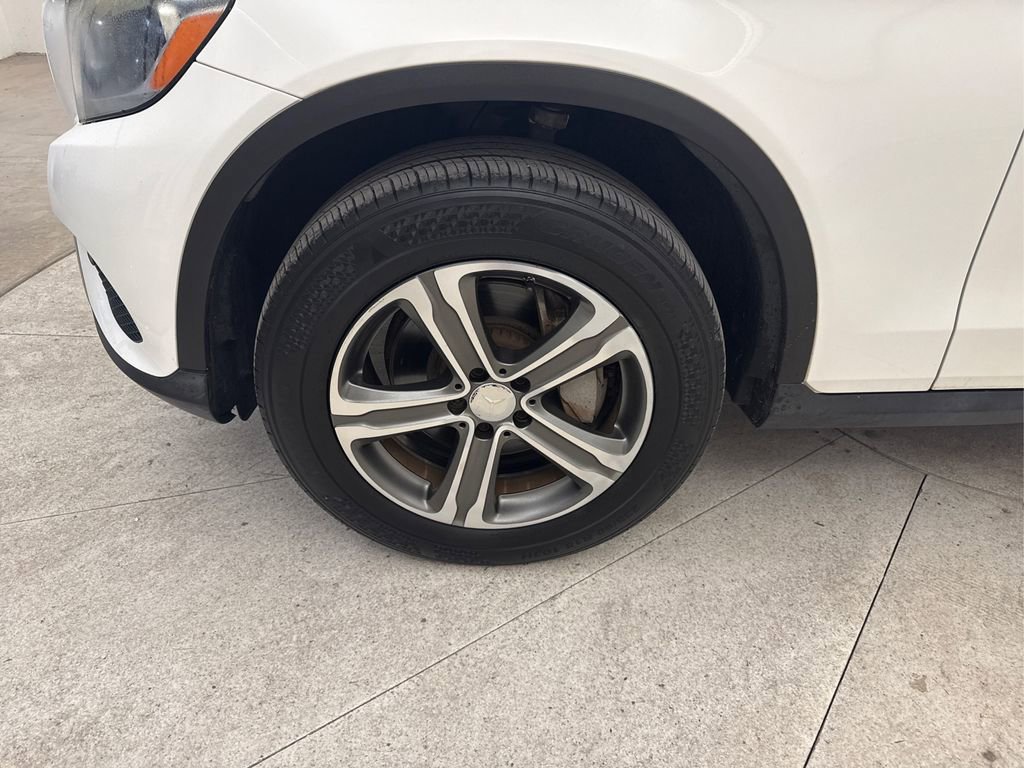 Used 2017 Mercedes-Benz GLC 300 image 10