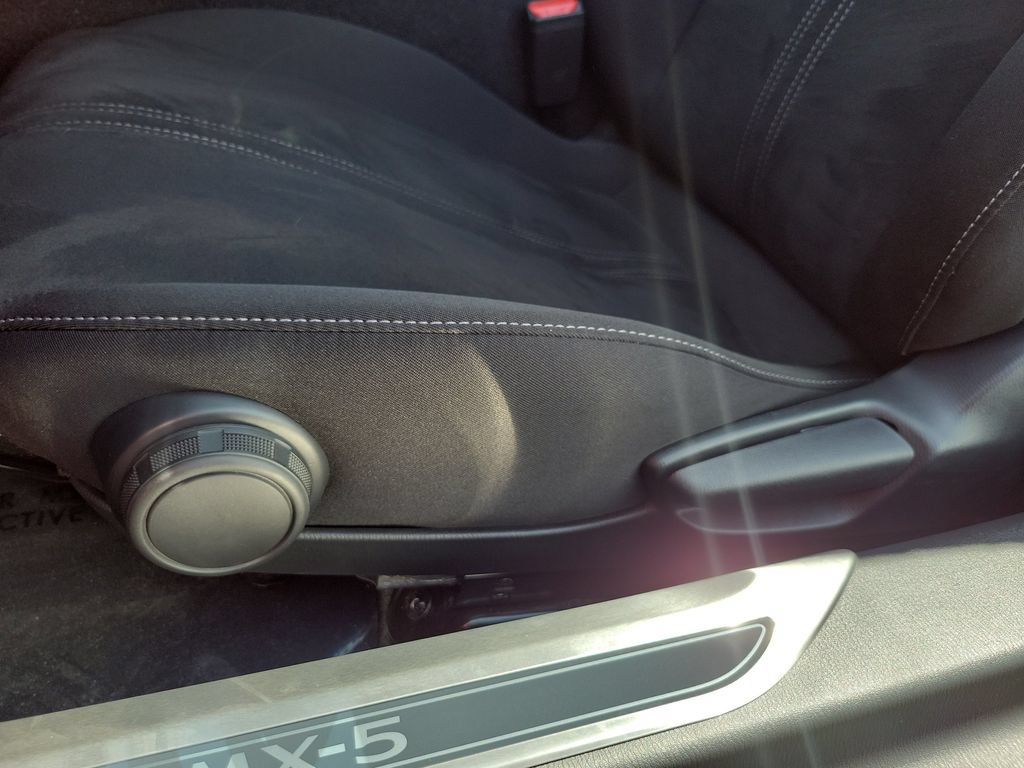 New 2026 MAZDA MX-5 Miata Club w/ Interior Package RWD image 15