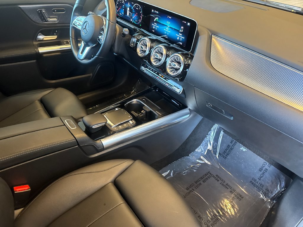 Used 2021 Mercedes-Benz GLA 250 4MATIC image 19
