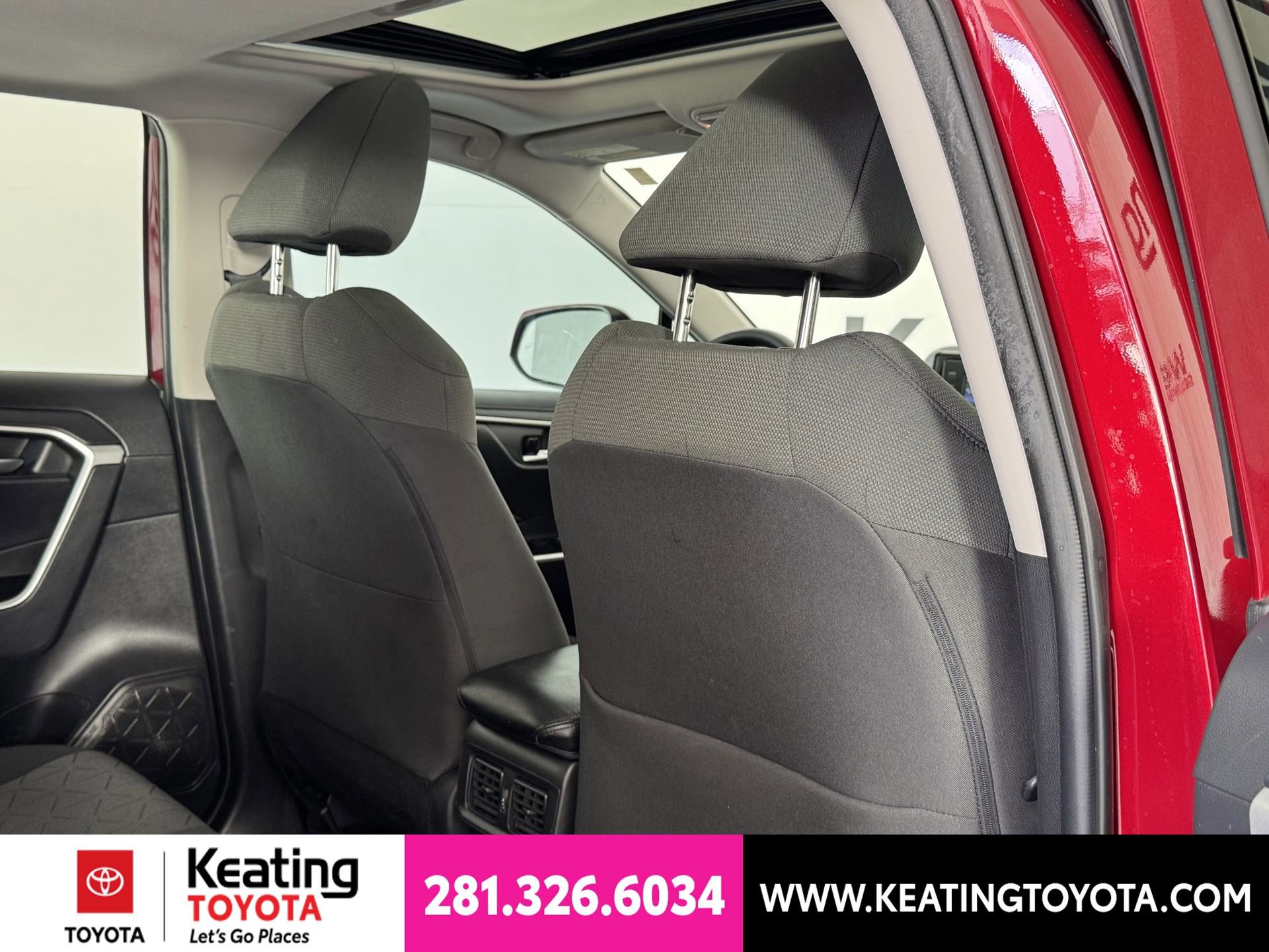 Certified 2021 Toyota RAV4 XLE w/ Convenience Package FWD image 19