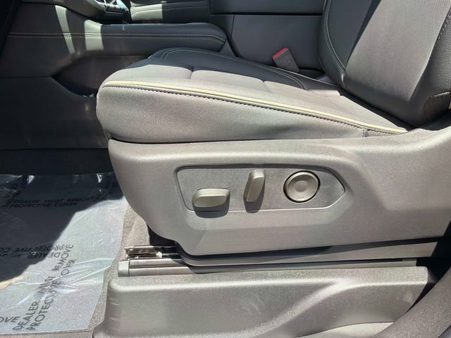 New 2026 GMC Yukon Elevation w/ Elevation Premium Package image 18