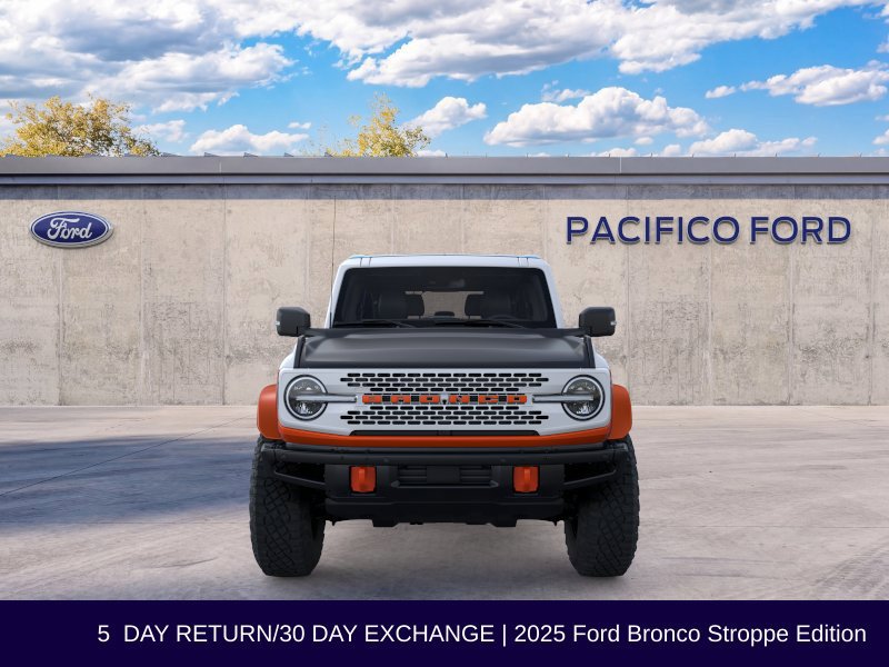 Used 2025 Ford Bronco Stroppe Edition AWD/4WD image 7