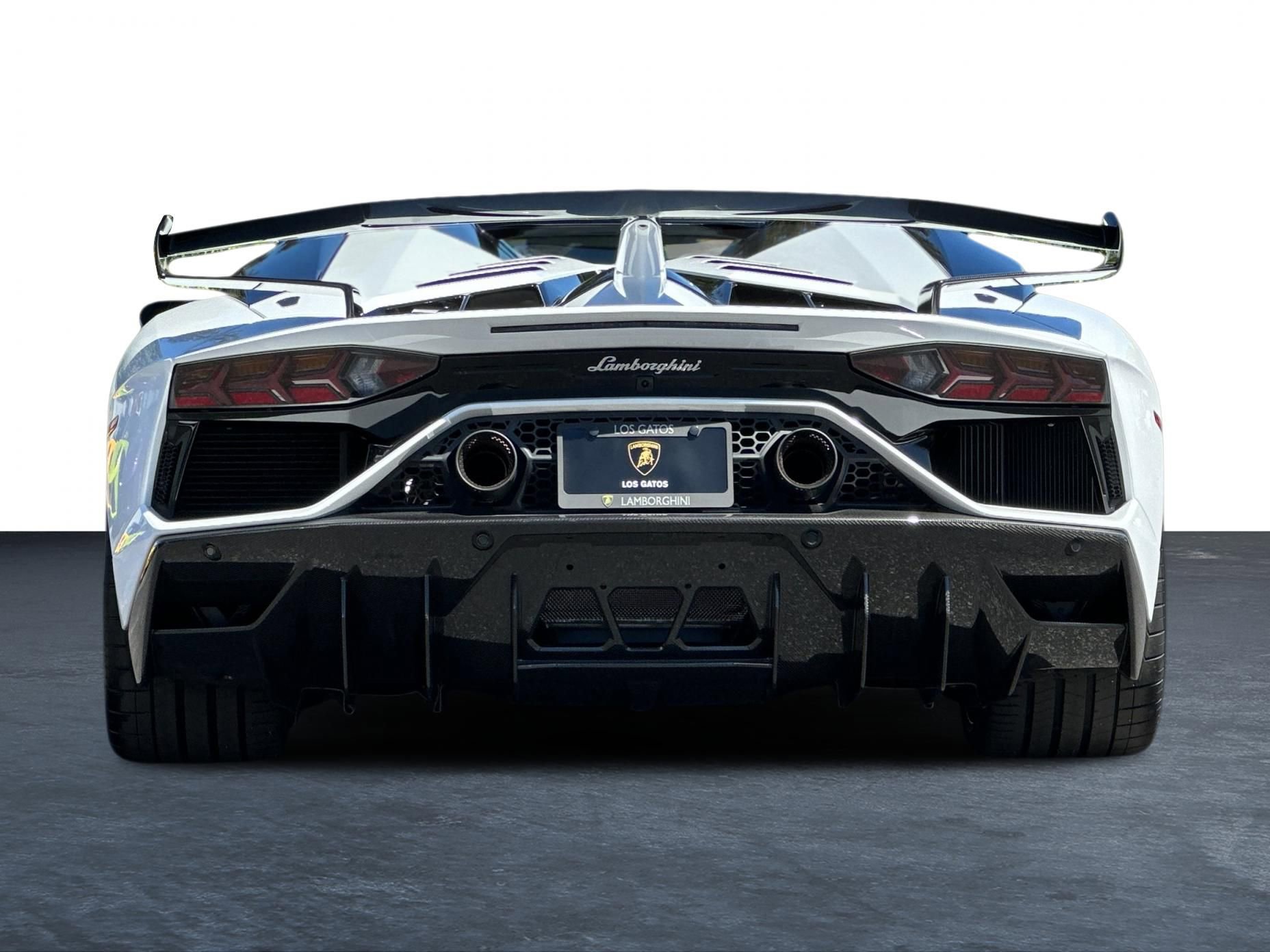 Used 2021 Lamborghini Aventador SVJ image 4