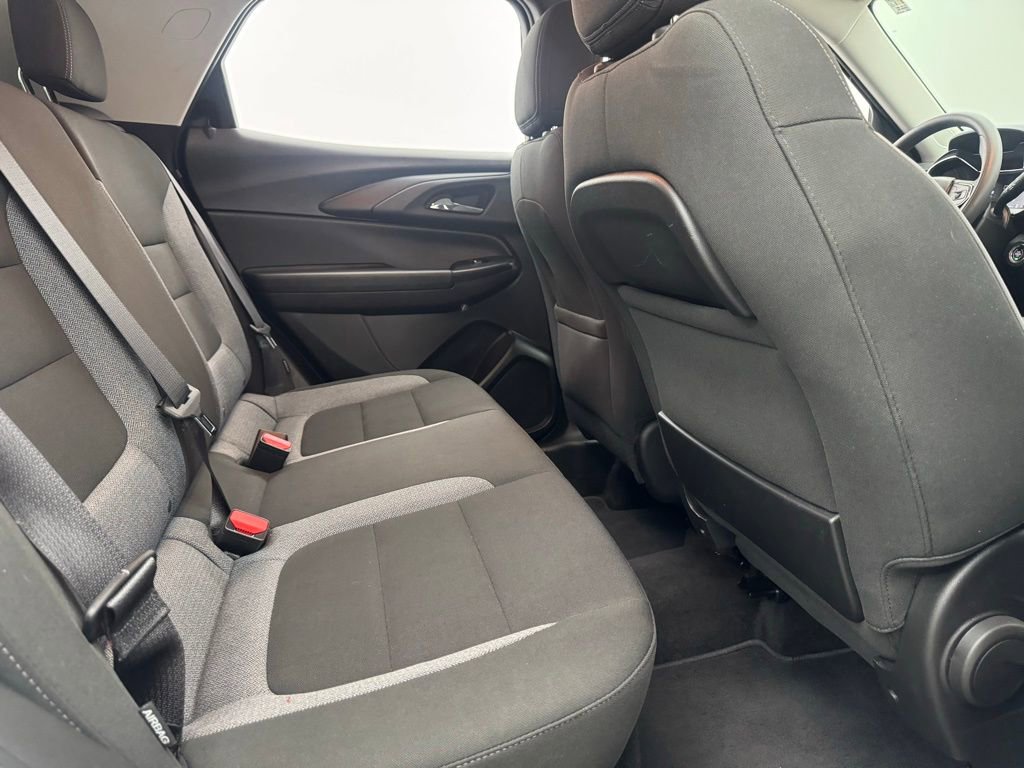 Used 2023 Chevrolet TrailBlazer LT w/ Convenience Package AWD/4WD image 32