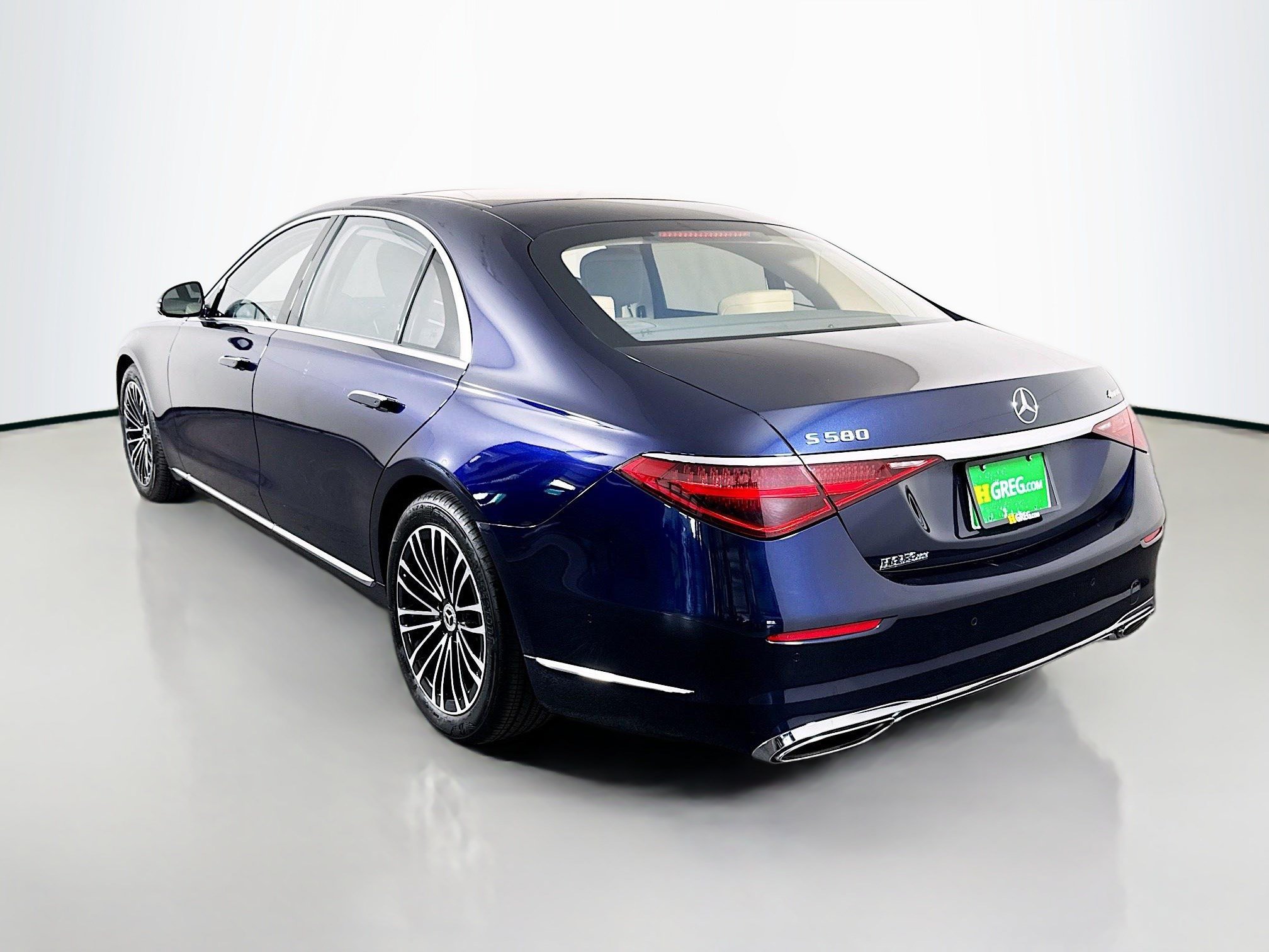 Used 2023 Mercedes-Benz S 580 4MATIC Sedan image 7