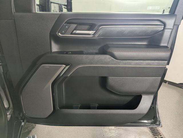 Used 2024 GMC Sierra 2500 AT4X AWD/4WD image 22