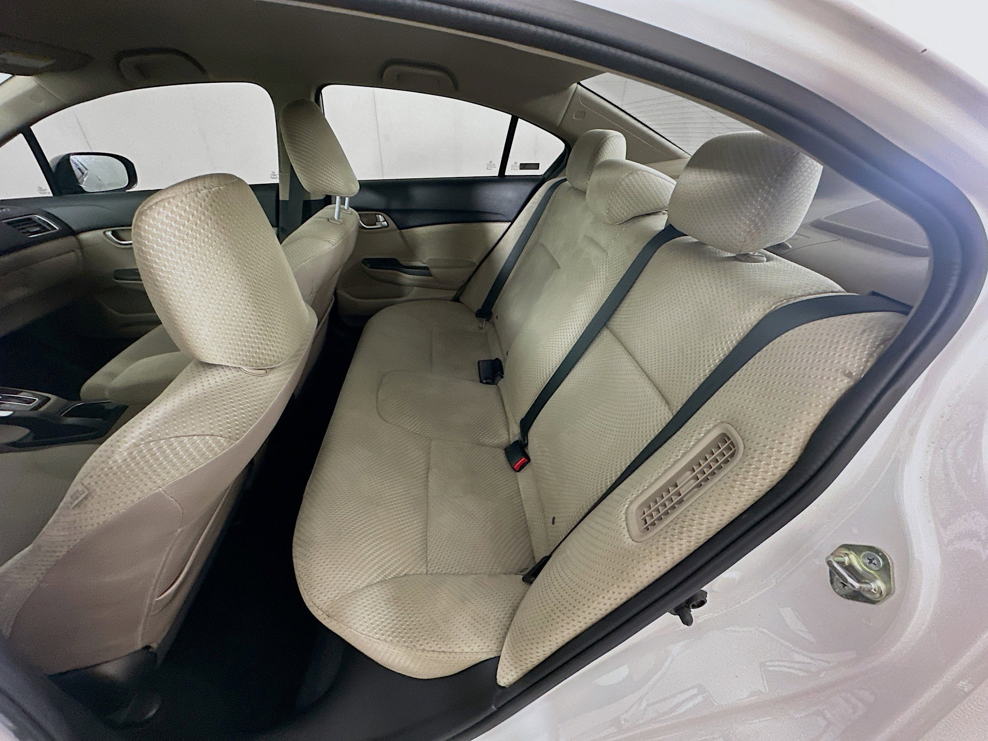 Used 2015 Honda Civic Hybrid Sedan image 24