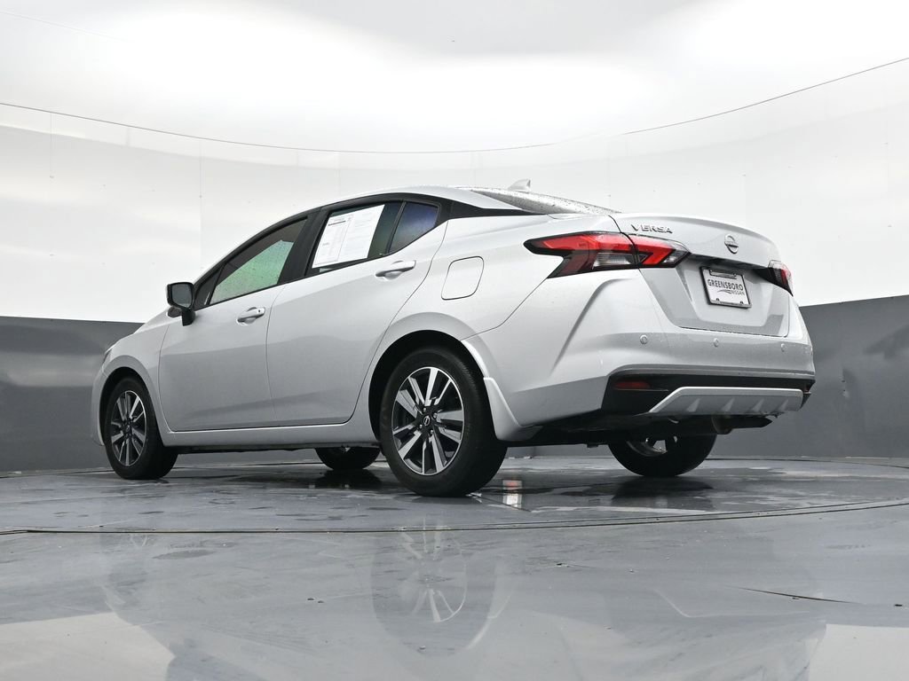 Used 2025 Nissan Versa SV w/ Trunk Package image 27