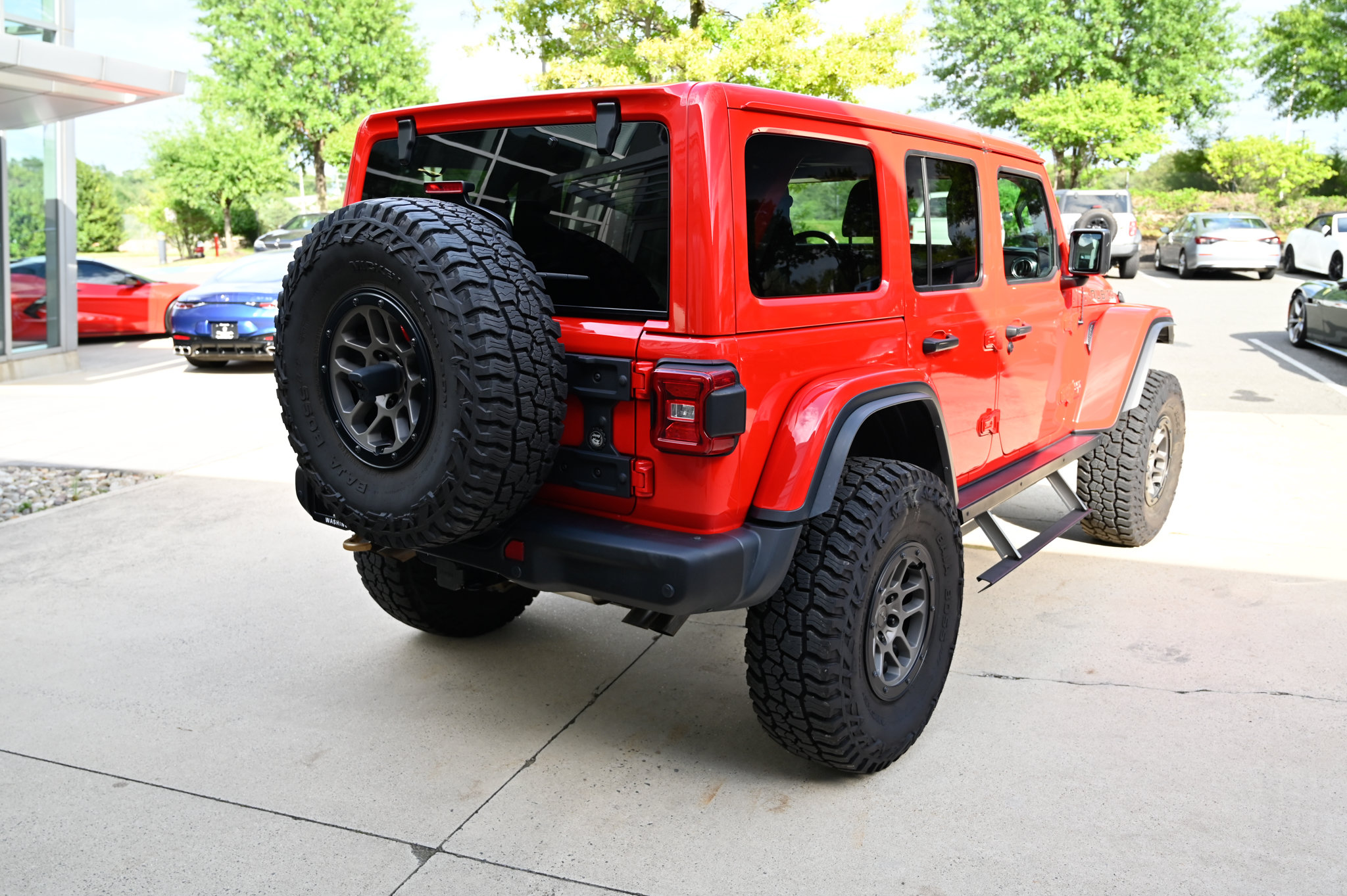 Used 2023 Jeep Wrangler Unlimited Rubicon 392 AWD/4WD image 5