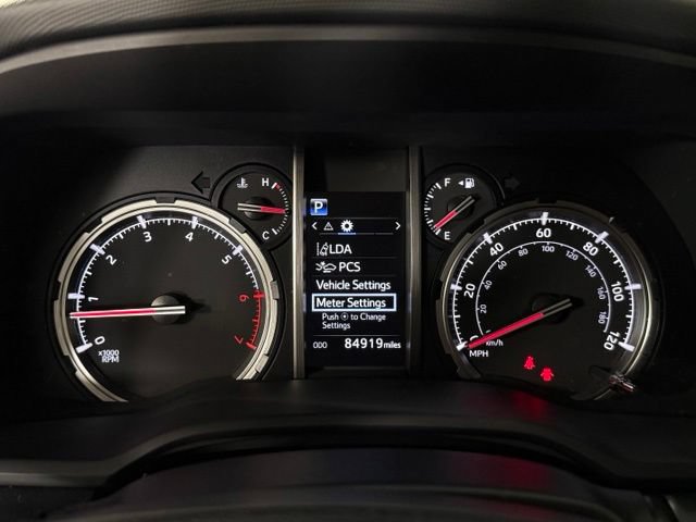 Used 2022 Toyota 4Runner TRD Off-Road AWD/4WD image 21