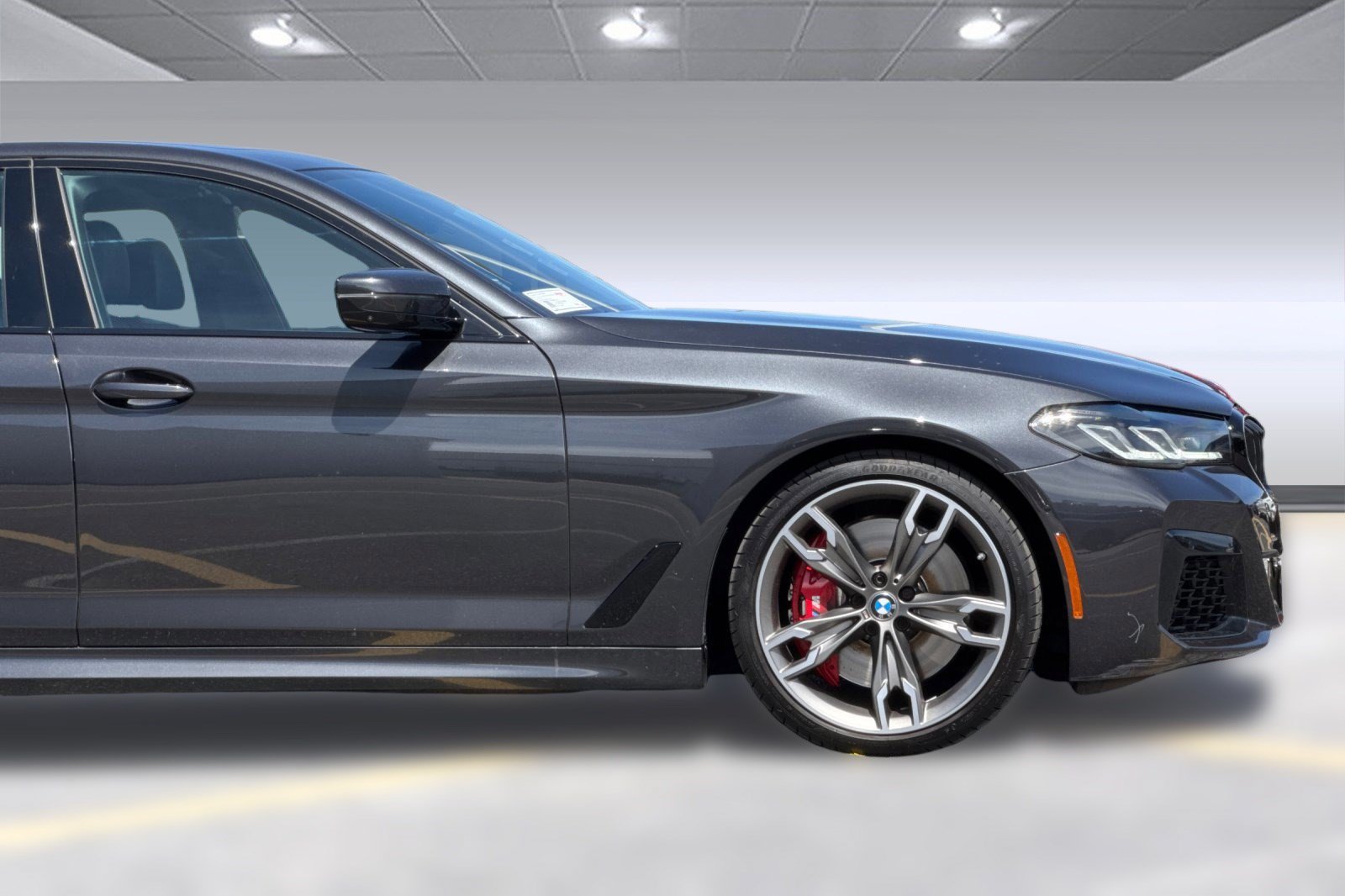Used 2022 BMW M550i xDrive AWD/4WD image 34
