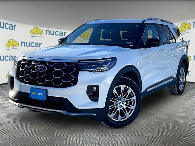 Used 2025 Ford Explorer Platinum image 12