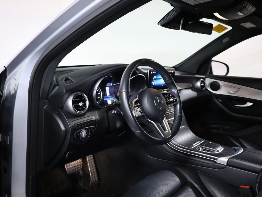 Used 2022 Mercedes-Benz GLC 300 4MATIC image 37