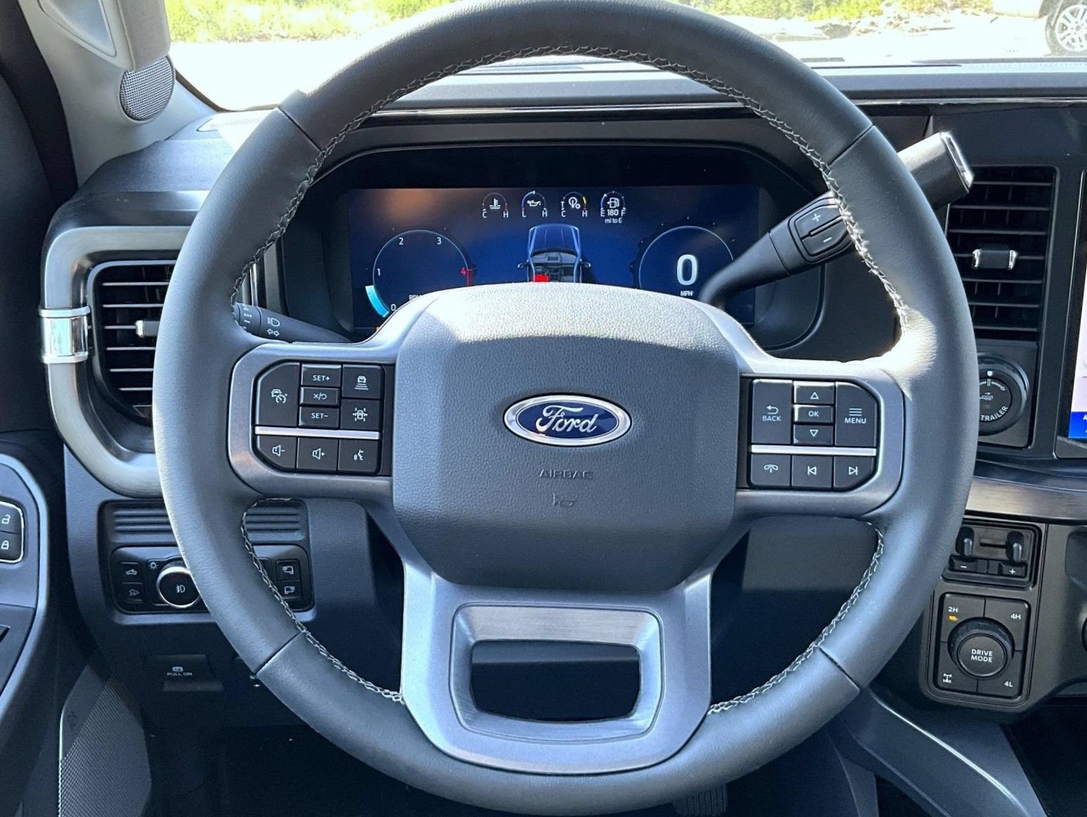New 2026 Ford F250 Lariat w/ Lariat Ultimate Package AWD/4WD image 14