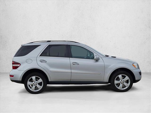 Used 2010 Mercedes-Benz ML 350 4MATIC image 4