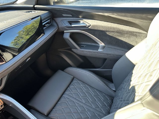 New 2026 Audi SQ5 Premium Plus AWD/4WD image 13
