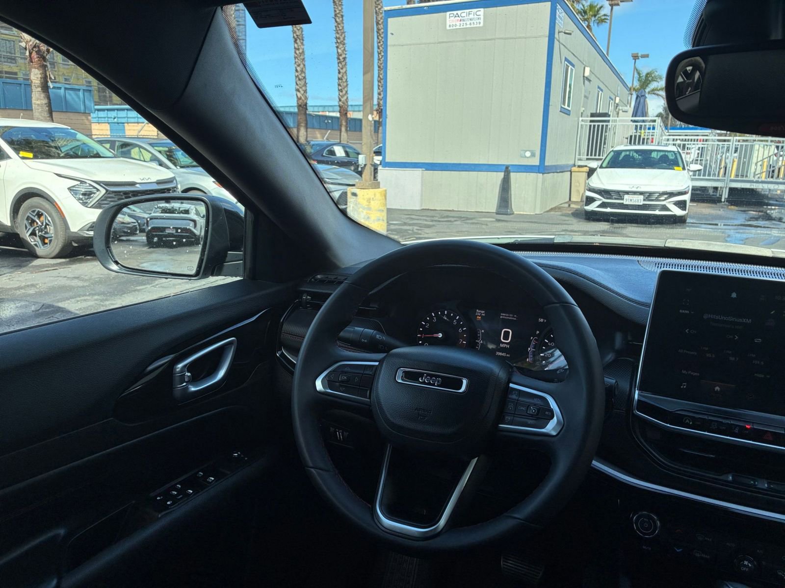 Used 2025 Jeep Compass Trailhawk w/ Trailer Tow Group image 33