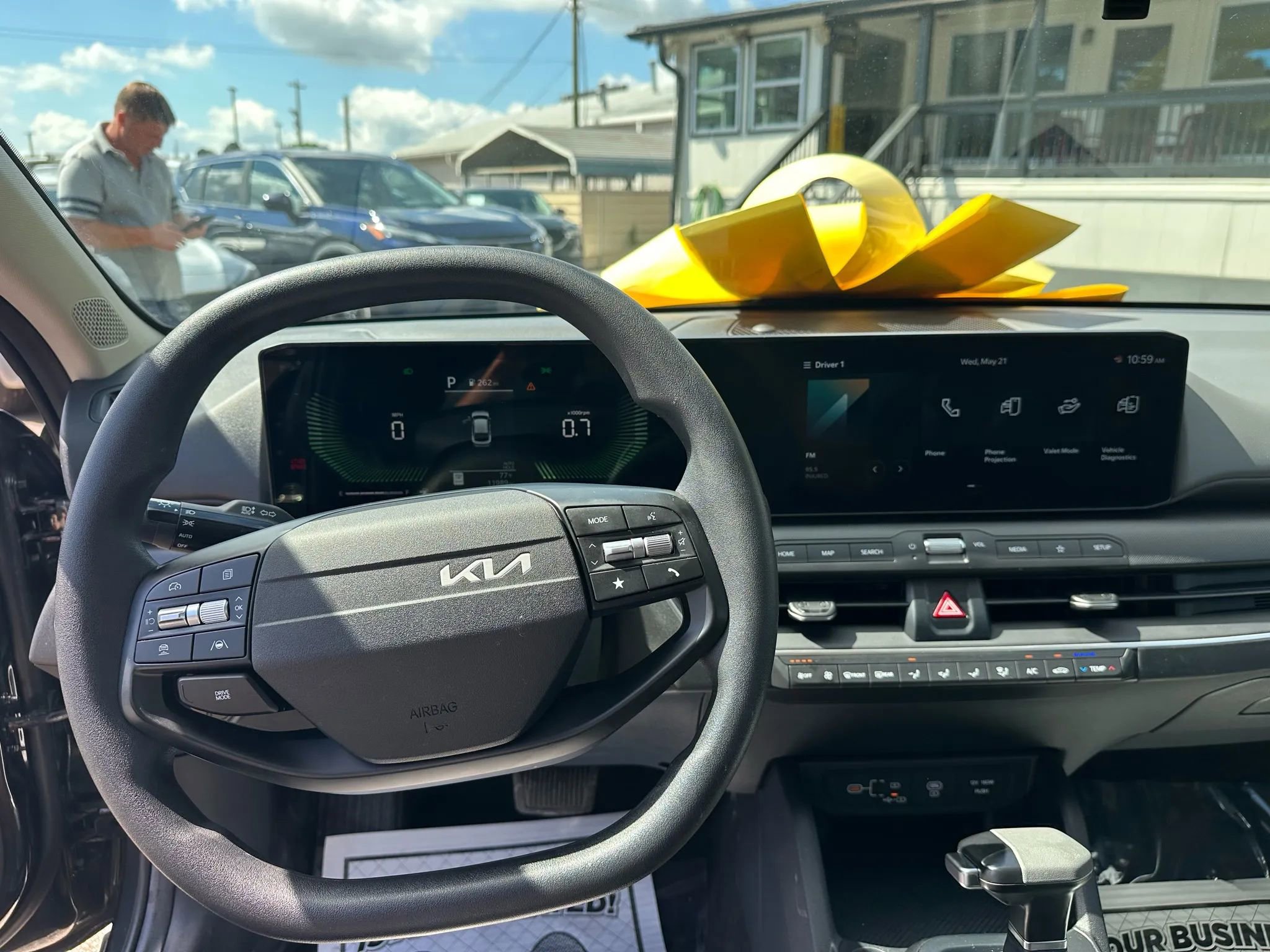 Used 2025 Kia K4 image 25