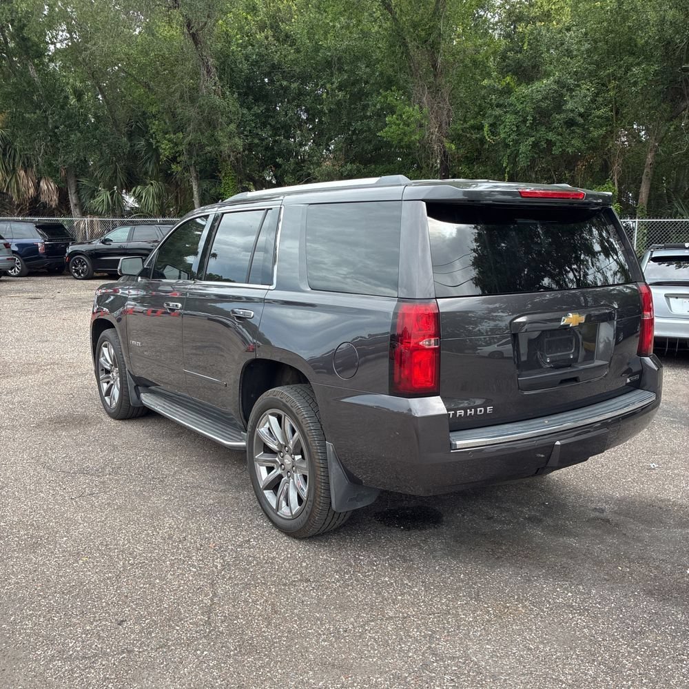 Used 2017 Chevrolet Tahoe Premier AWD/4WD image 4