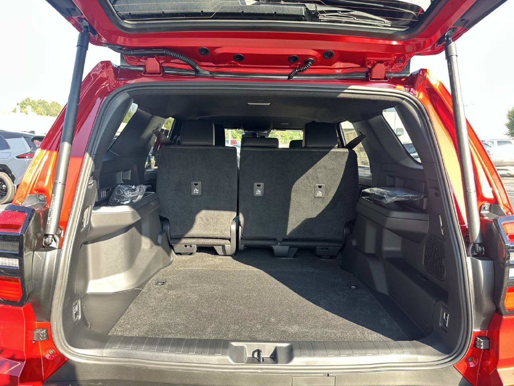 New 2026 Toyota 4Runner TRD Off-Road Premium AWD/4WD image 14
