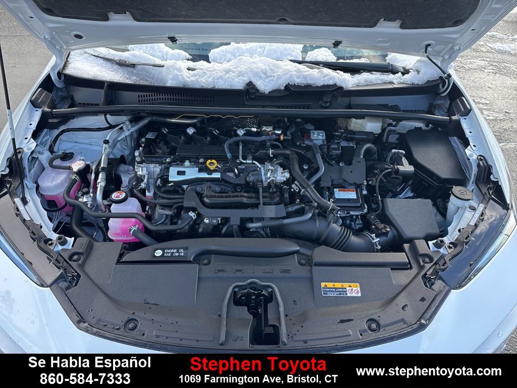 Used 2025 Toyota Prius LE image 25