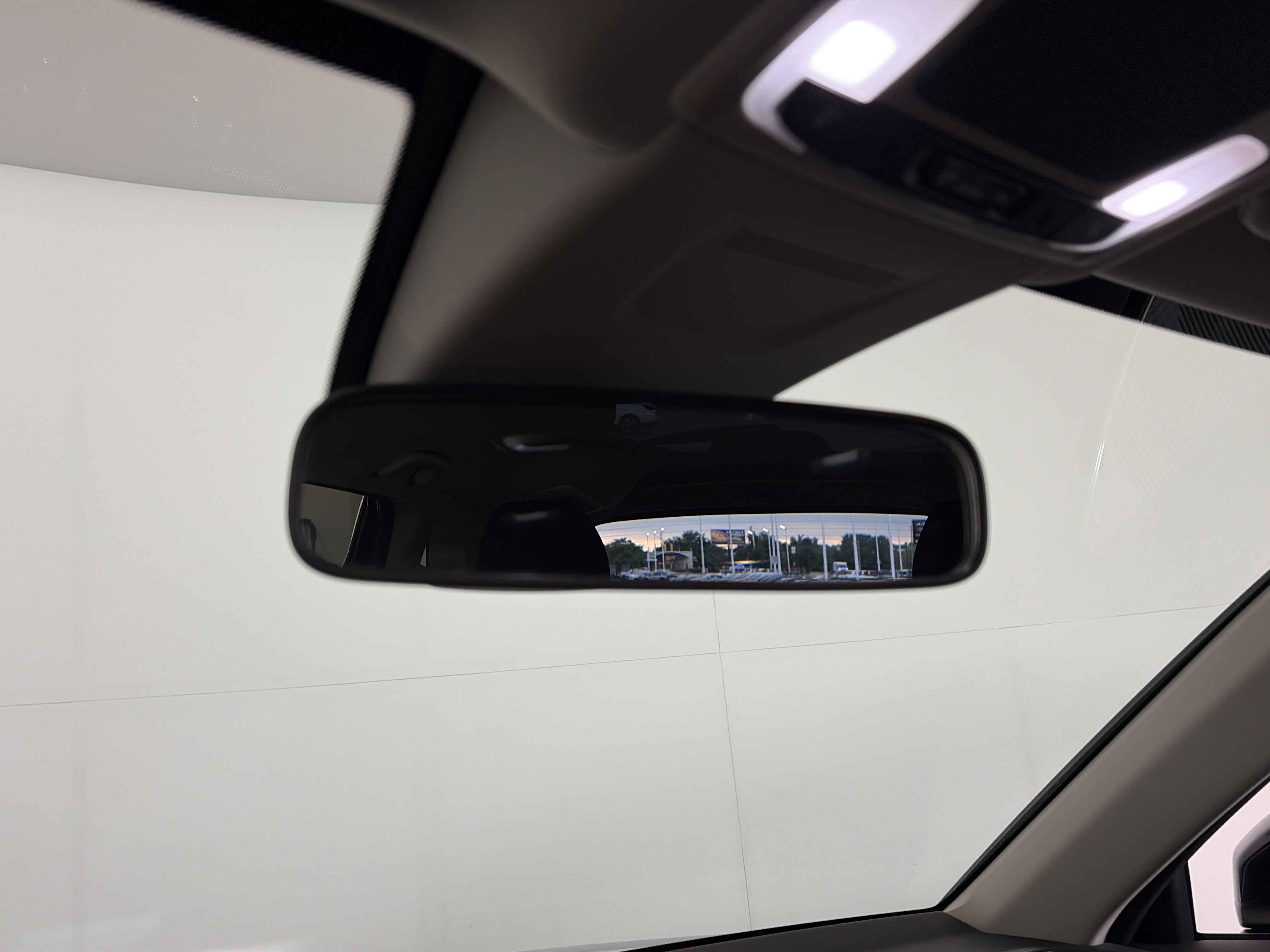 Used 2025 Honda CR-V LX image 28
