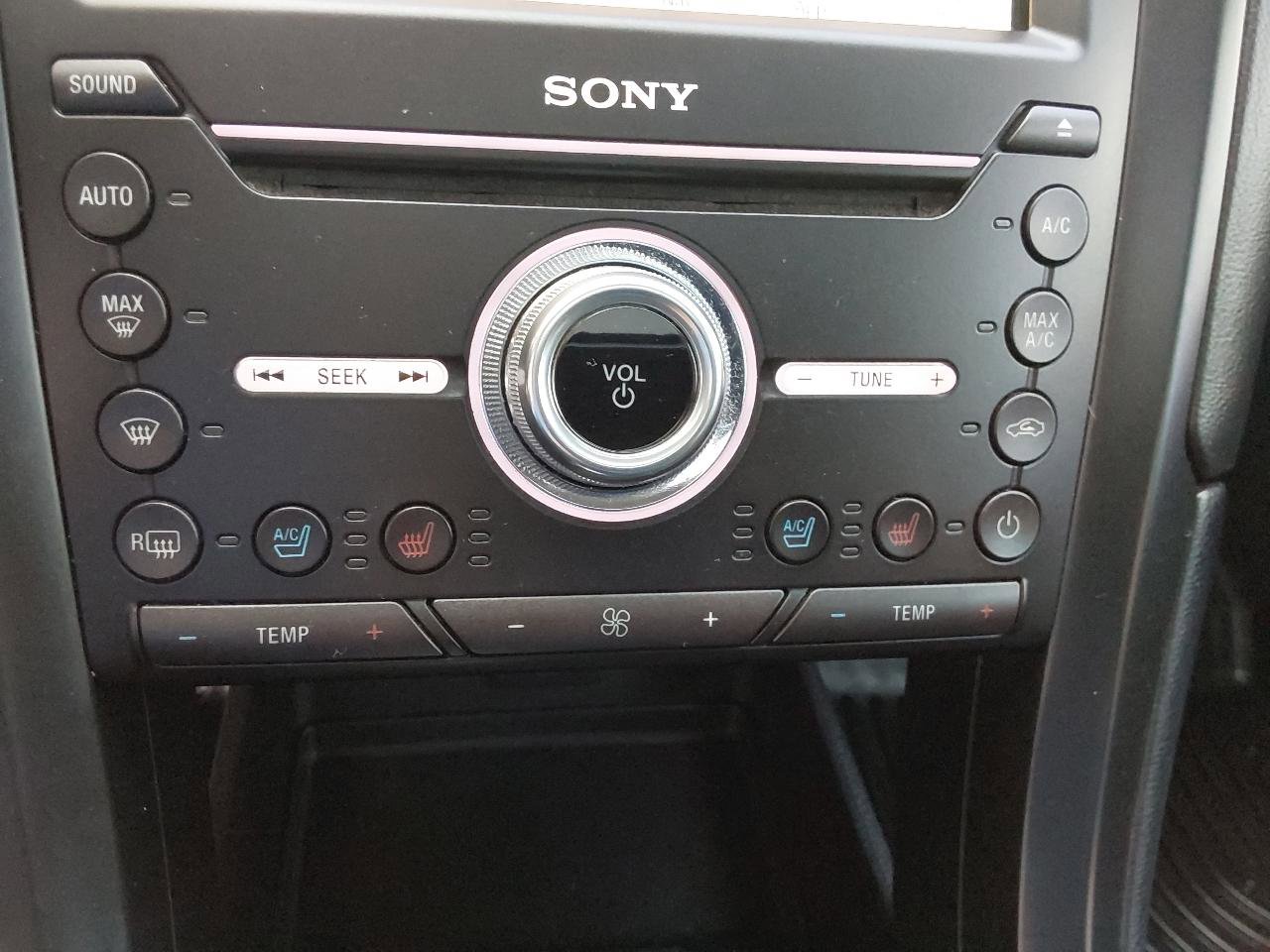 Used 2017 Ford Fusion Titanium AWD/4WD image 22