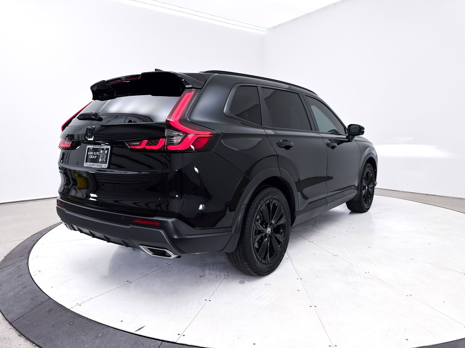 Used 2025 Honda CR-V Sport Touring image 19