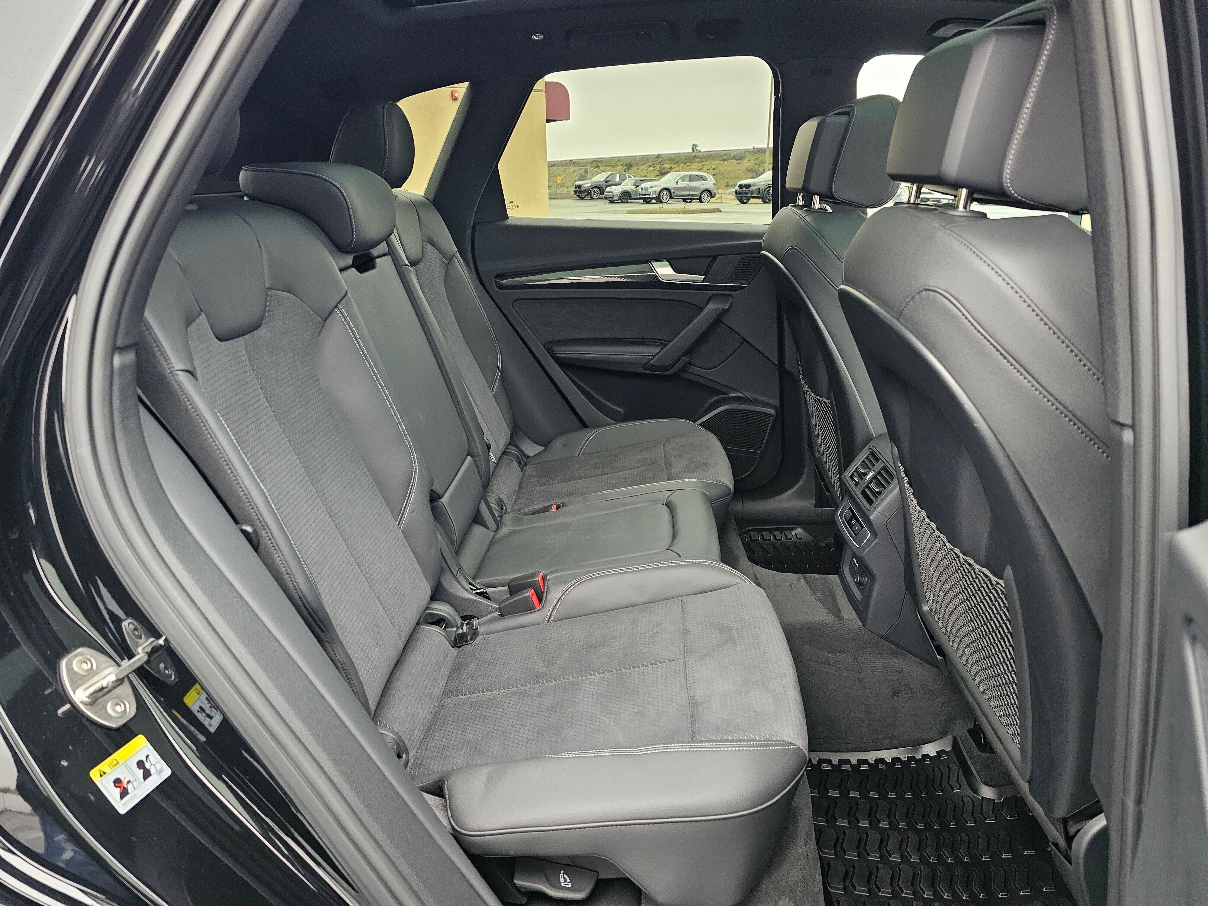 Certified 2025 Audi SQ5 Premium Plus w/ Premium Plus Package AWD/4WD image 12
