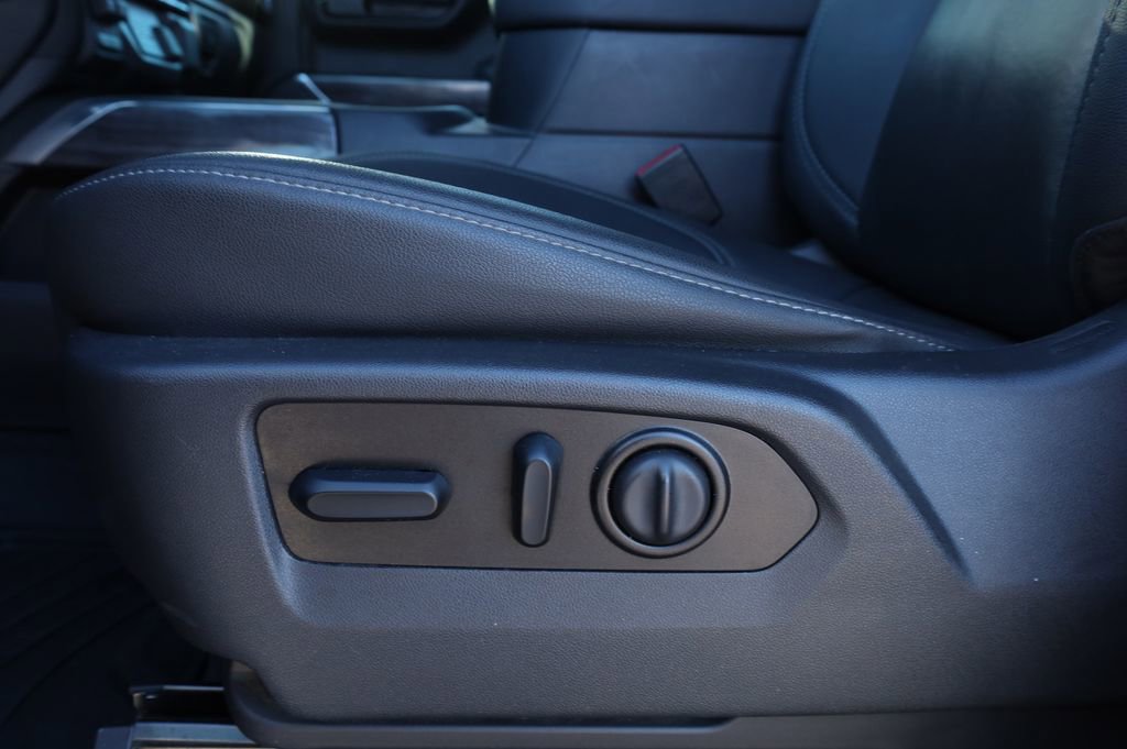 Used 2021 Chevrolet Silverado 1500 LTZ w/ LTZ Premium Package image 21