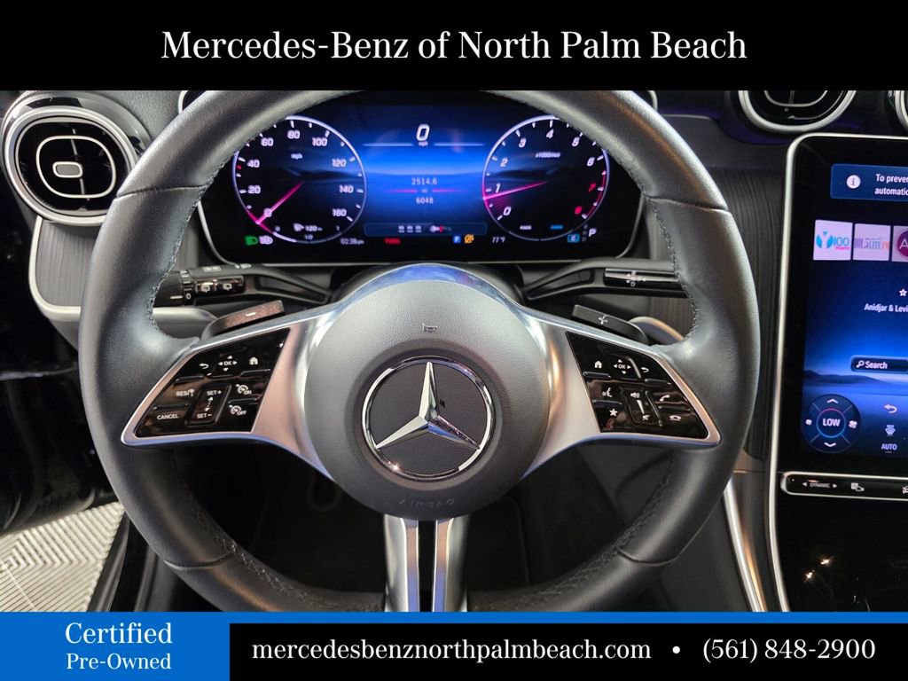 Used 2025 Mercedes-Benz GLC 300 image 17