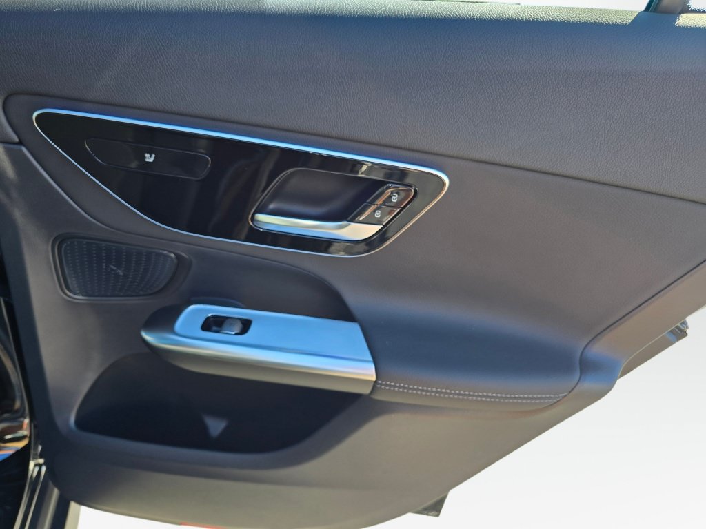 New 2027 Mercedes-Benz GLC 300 4MATIC image 22