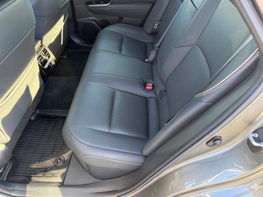 Certified 2024 Toyota Crown Platinum AWD/4WD image 35
