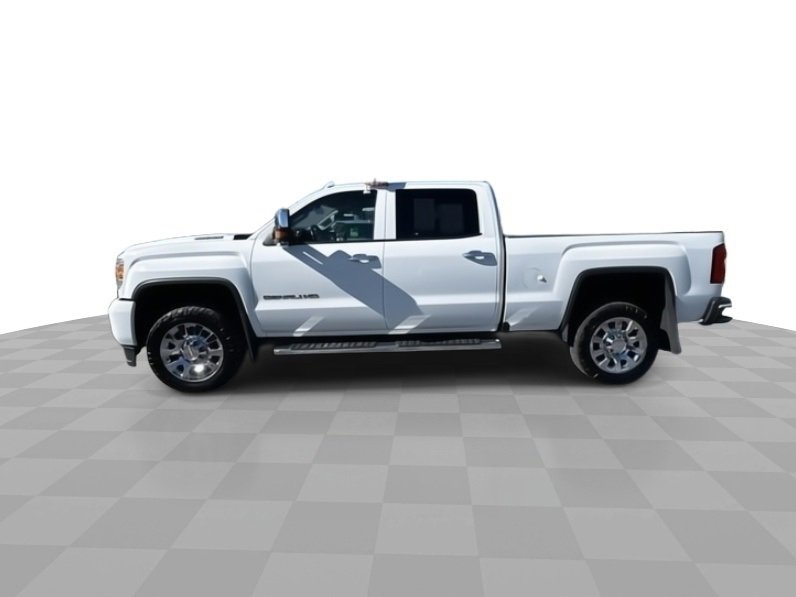 Certified 2019 GMC Sierra 2500 Denali image 5