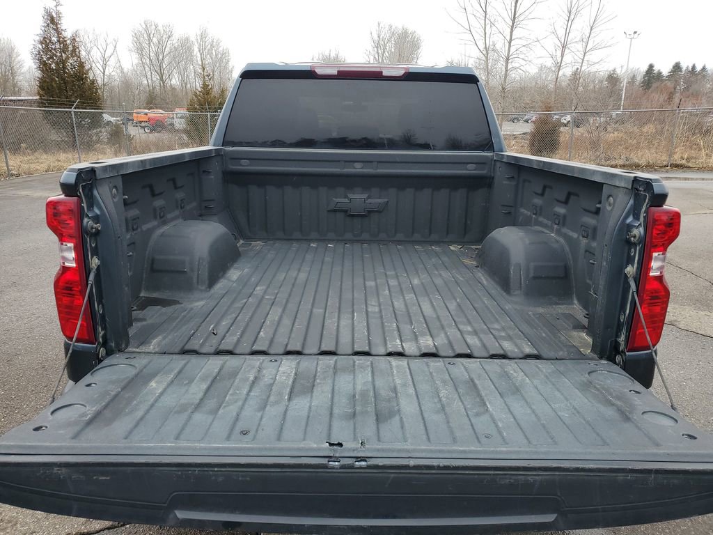 Used 2020 Chevrolet Silverado 1500 LT w/ All-Star Edition image 30