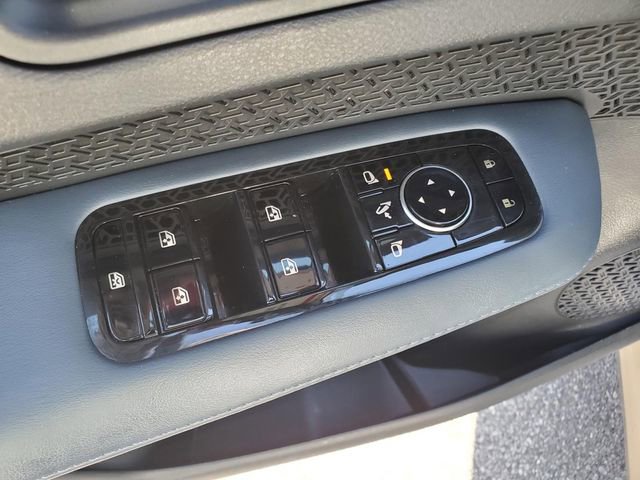 Certified 2024 Nissan Ariya AWD image 16