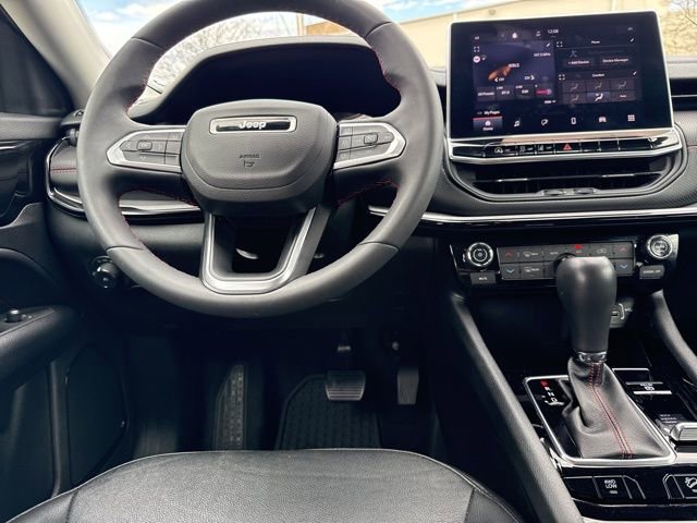 Used 2022 Jeep Compass Trailhawk image 24