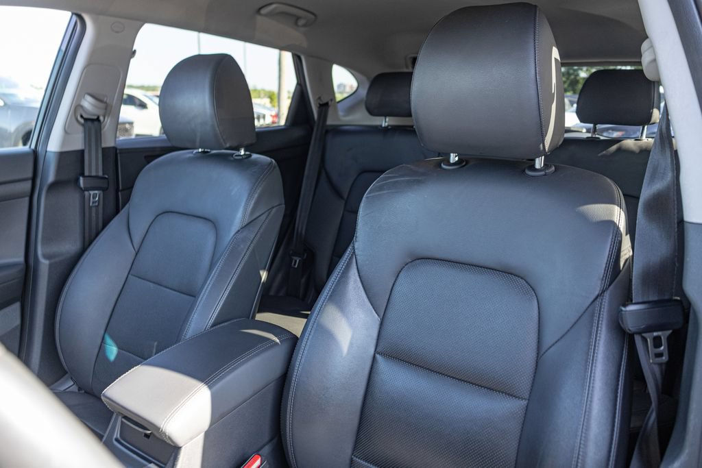 Used 2019 Hyundai Tucson Limited w/ Cargo Package AWD/4WD image 13