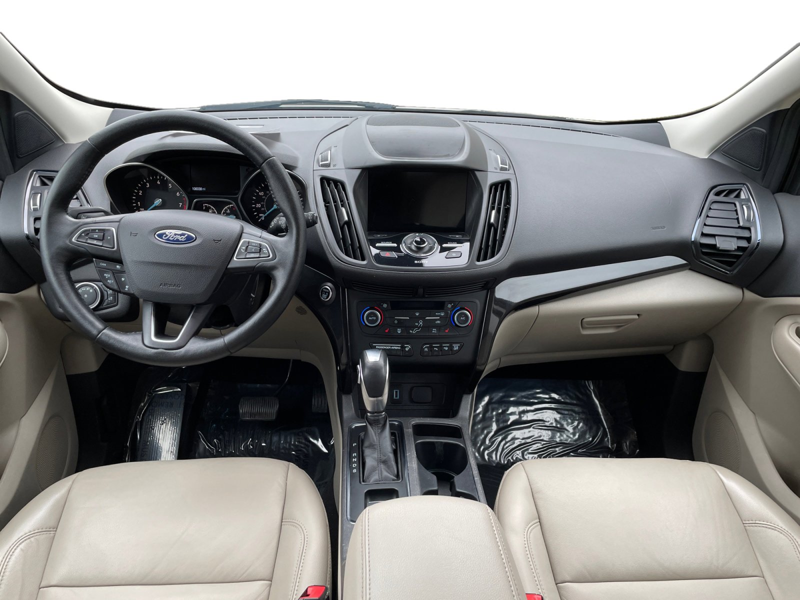 Used 2019 Ford Escape Titanium image 15