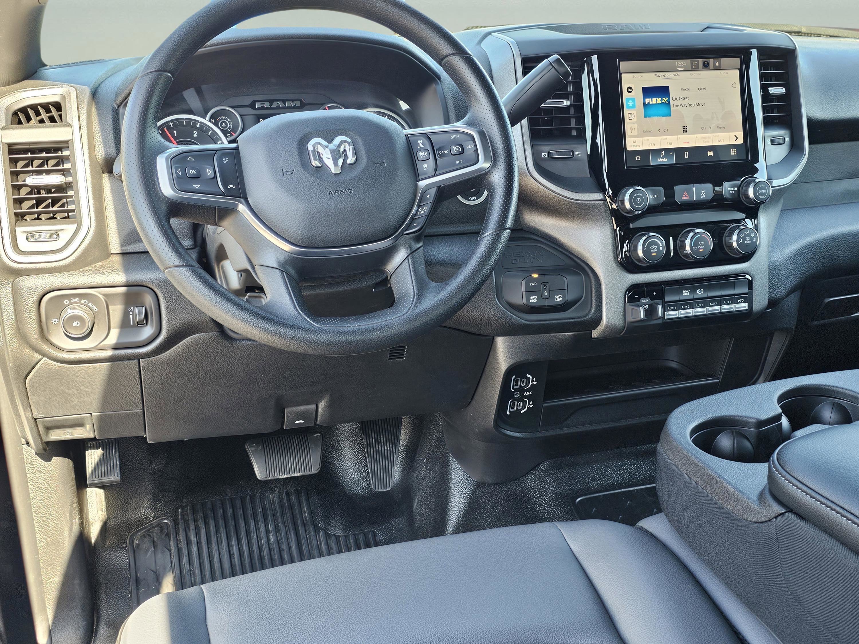 New 2026 RAM 3500 Tradesman w/ Chrome Appearance Group image 32