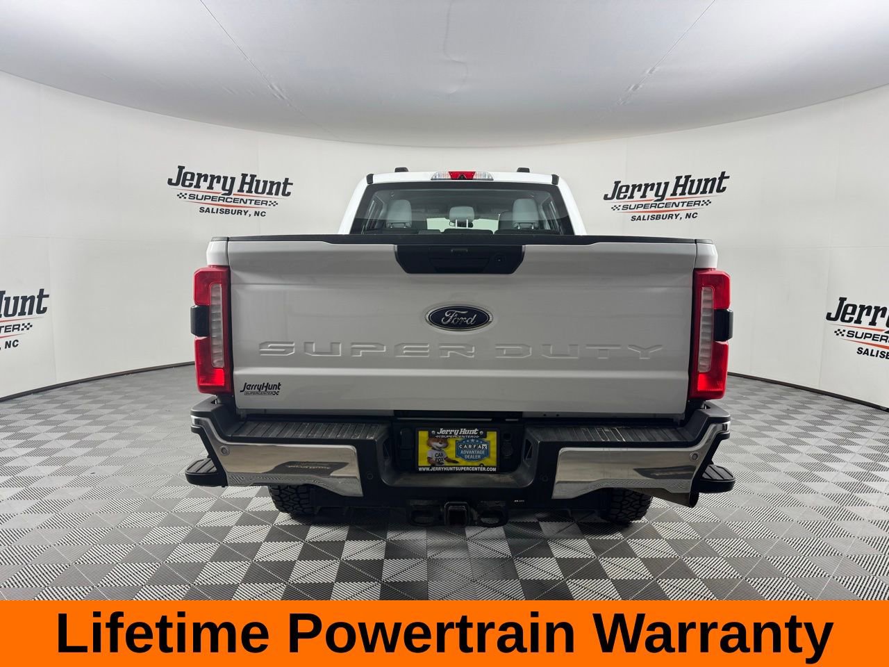 Used 2024 Ford F250 XL w/ 360-Degree Camera Package image 8