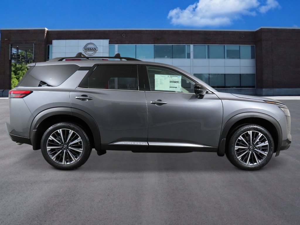 New 2026 Nissan Pathfinder Platinum AWD/4WD image 6
