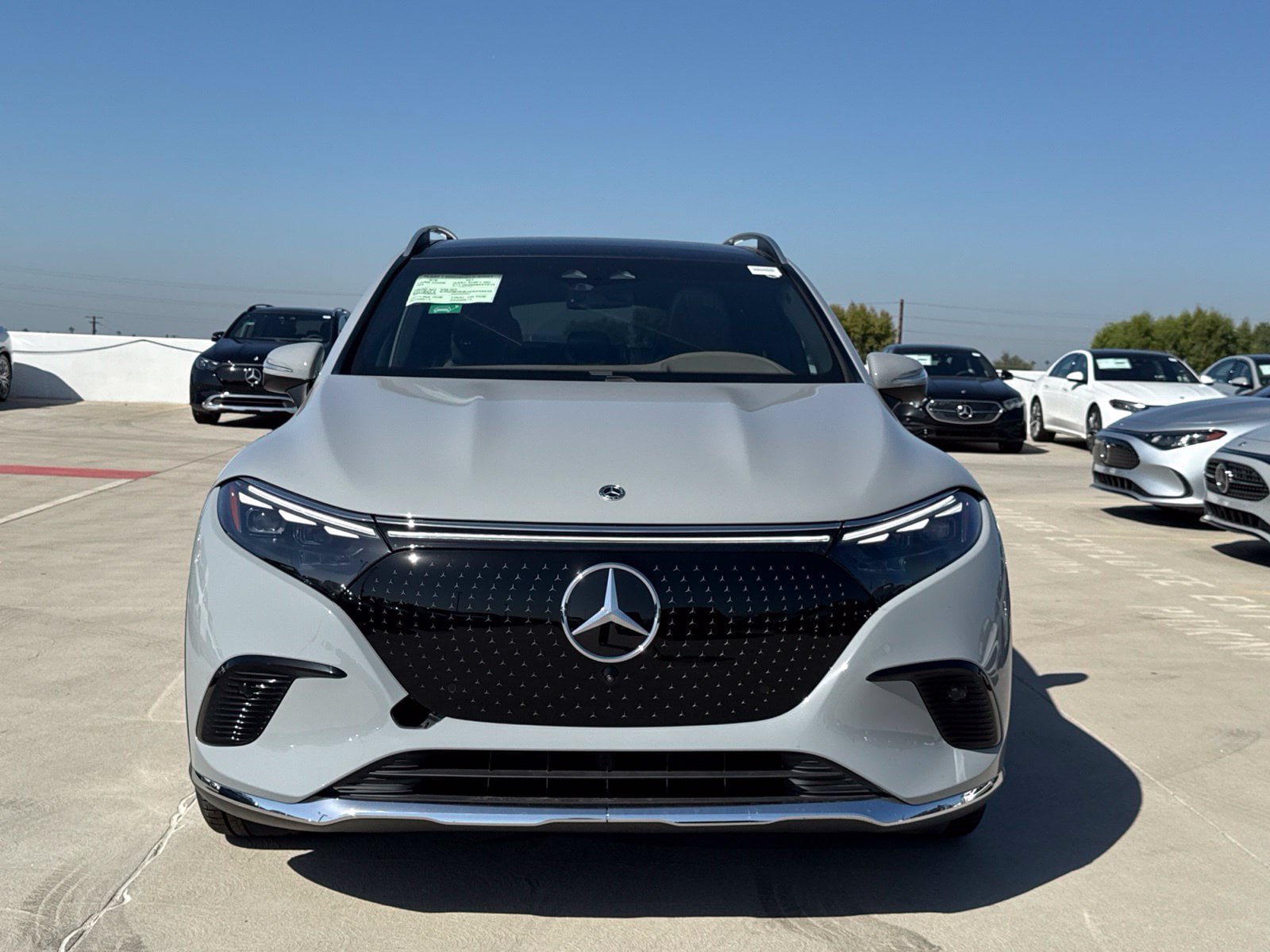 New 2027 Mercedes-Benz EQS 400 4MATIC SUV image 5